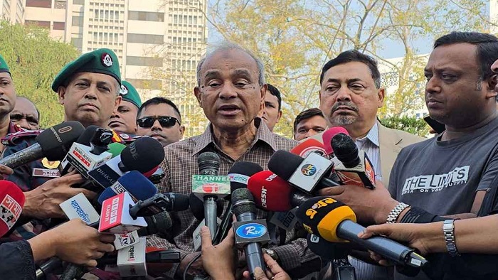 সাধারণ মানুষ চায় এই সরকার আরও পাঁচ বছর থাকুক: স্বরাষ্ট্র উপদেষ্টা